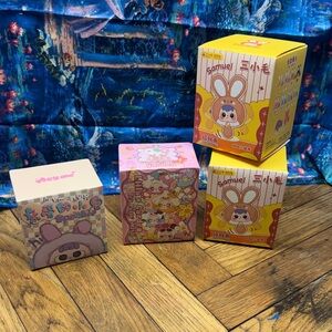 blind box miscellaneous lot four key chains